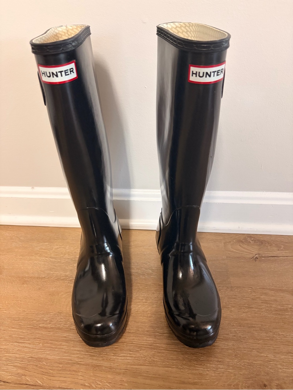 Hunter Unisex Tall Gloss Rain Boots - Black